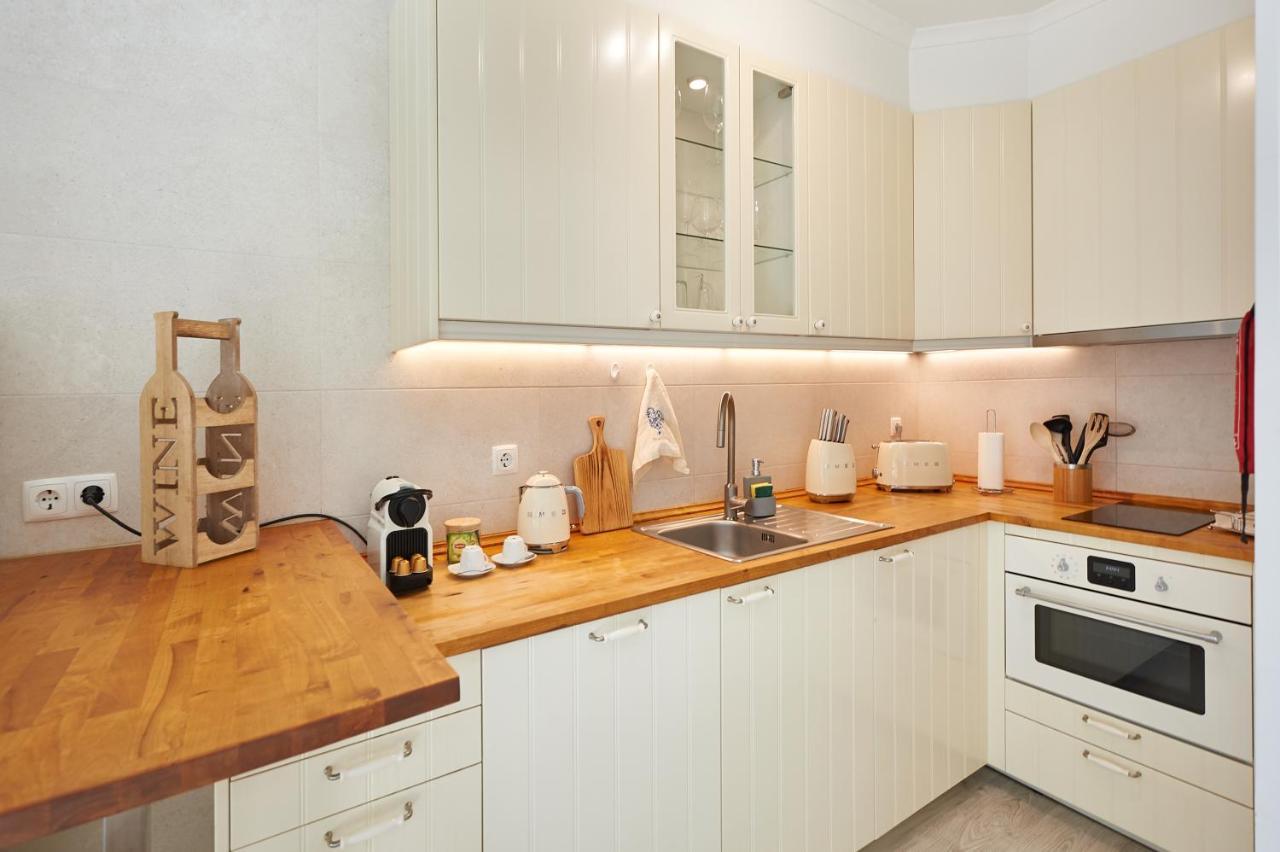 Cozy Beach House Sao Pedro Estoril São Pedro do Estoril エクステリア 写真